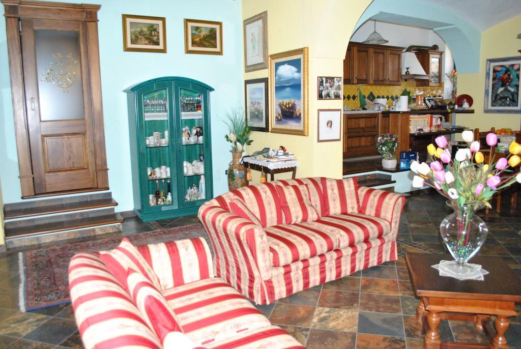 Bed & Breakfast S'ortensia Mamoiada