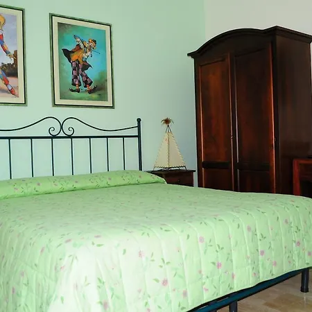 Affittacamere S'Ortensia Mamoiada Room photo
