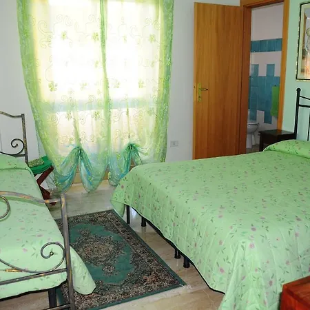 Affittacamere S'Ortensia Mamoiada Room photo